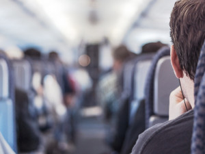 Cestování letadlem aneb na jaké kompenzace v letecké dopravě máte nárok?