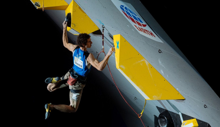 Adam Ondra na šampionátu v Japonsku