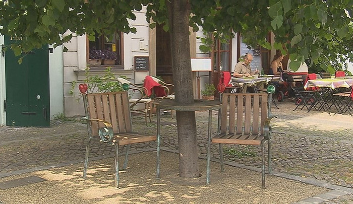 Brňané se složí na lavičku Václava Havla. Své místo najde na Kapucínských terasách