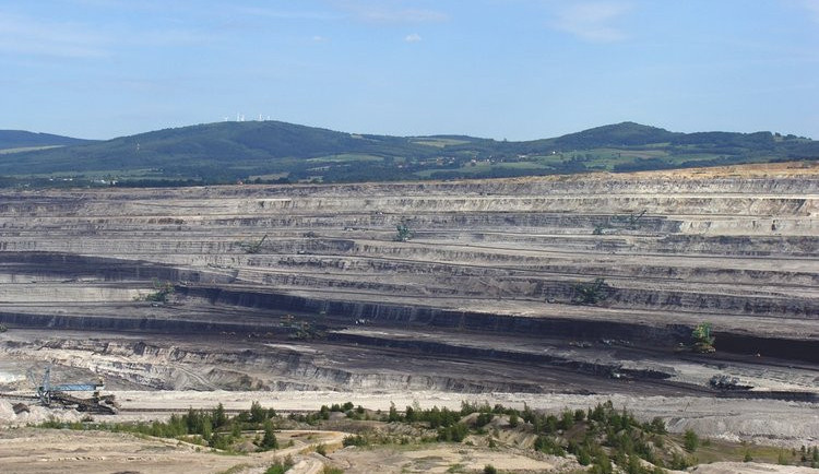 I na životě jen pár desítek lidí záleží. Obyvatelé Uhelné poslali ministrovi Brabcovi veřejný dopis