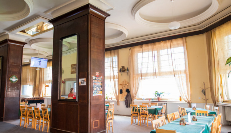 Repre Rupre, místo se slavnou historií chytá druhý dech. Můžete sem přijít na pivko nebo grilovačku