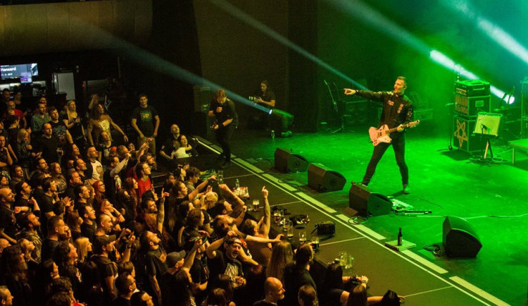 56166654_10156352458562998_632833984769818624_n