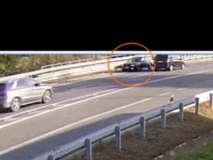 VIDEO: Zmatená řidička sjela z dálnice D1 na D46 do protisměru