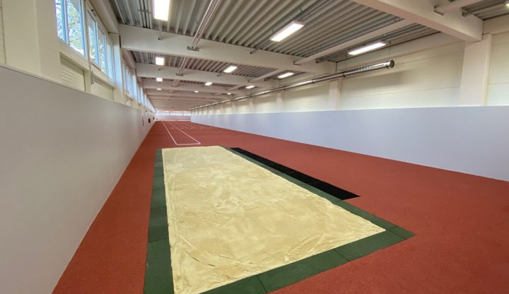 Základní škola Oskara Nedbala má novou halu, poskytne zázemí stovkám sportovců