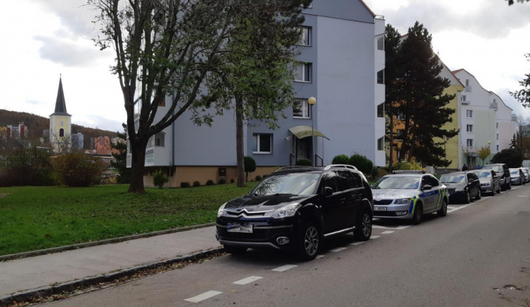 Matky muž obtěžoval na Heyrovského ulici