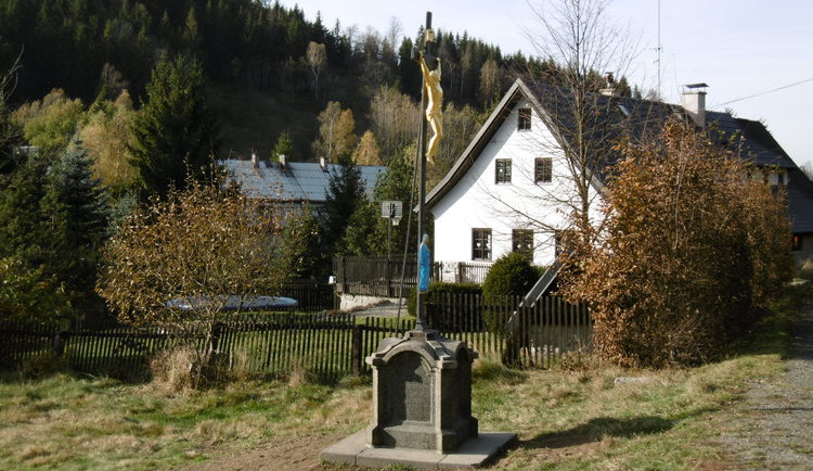 Na obnovu božích muk v Rudolfově se složili obyvatelé, spolek i město