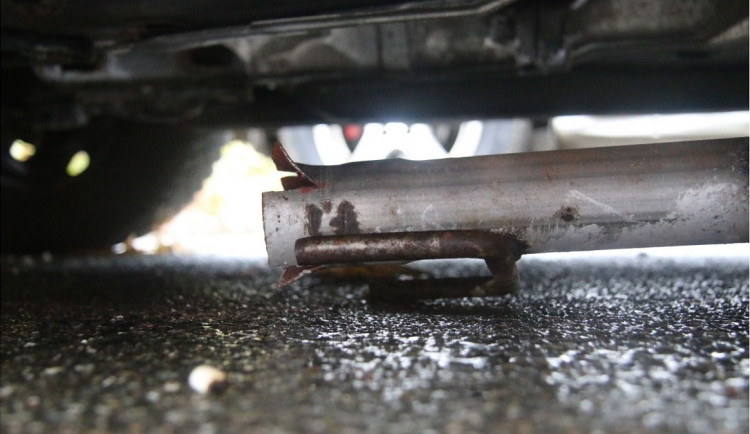 Ukradl katalyzátory z Opelů