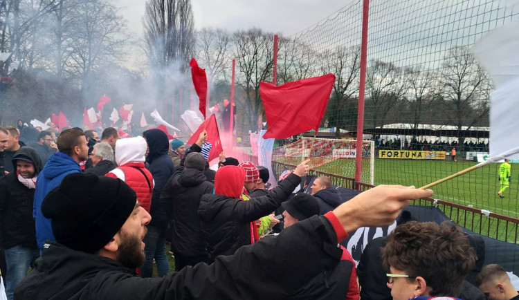 radost fanoušků Zbrojovky z výhry