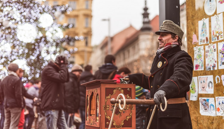Brněnské Vánoce letos nabídnou nové bary, zimní kino a trvání až do ledna příštího roku
