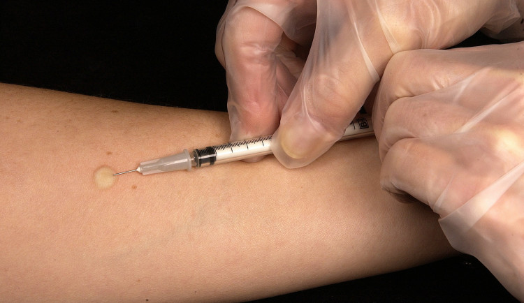 vaccination-67477_1920
