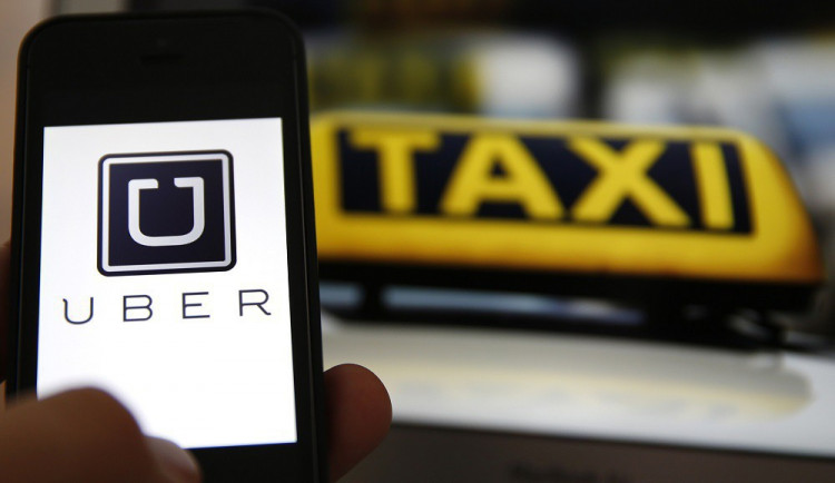 Brno se nepřipojí k taxikářům proti Uberu, službu chce podpořit
