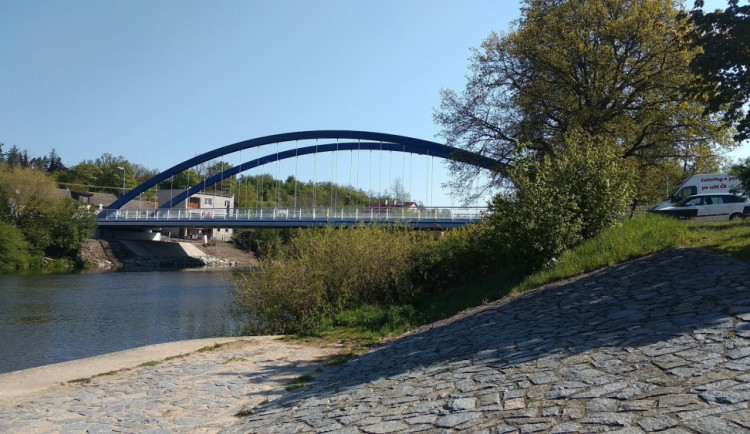 Sedmnáct mostů v kraji je v nejhorším stavu. Nyní se hledají dodavatelé na rekonstrukci