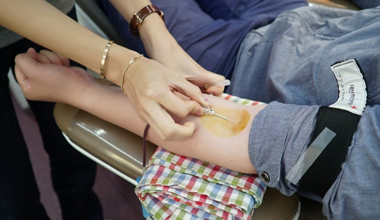 blood-donation-2603649_1280