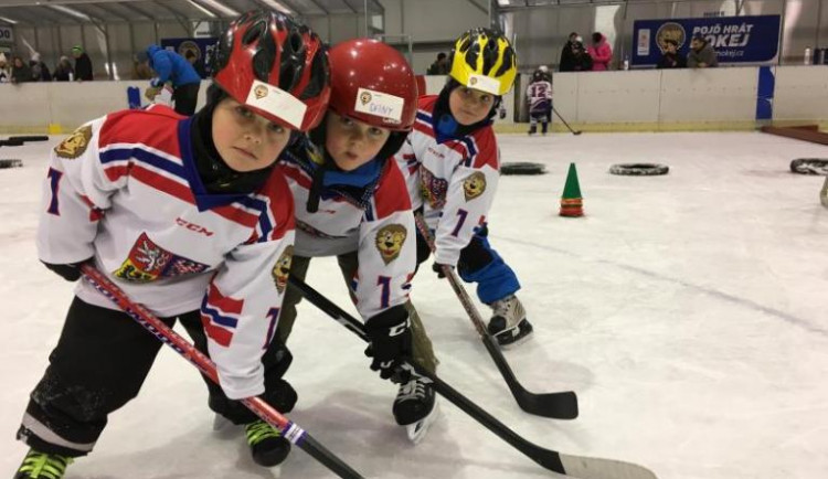 Jaké to je být hokejistou? To si mohou vyzkoušet dnes odpoledne děti ve Frýdlantu
