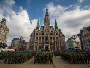Denisa Albaniová boduje v Czech Press