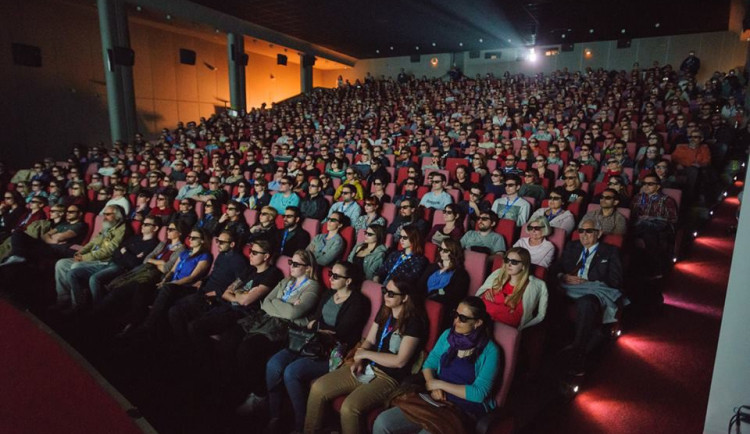 Program festivalu Jeden svět otevře film Honeyland
