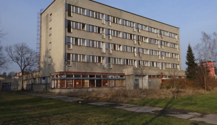 Nový majitel Kováku zachránil objekt před demolicí. Ministerstvo by ho poslalo k zemi