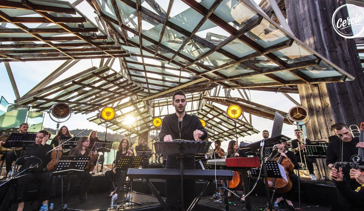 Worakls s orchestrem