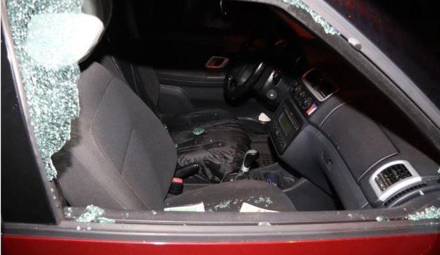 Policie dopadla recidivistu, který se v centru Liberce vloupal do devíti aut