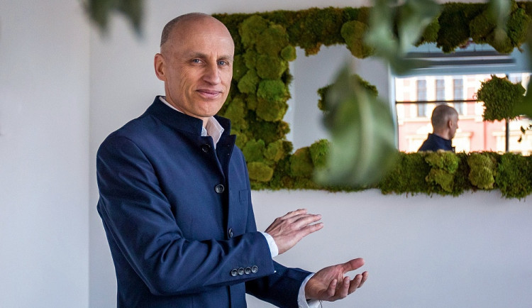 Čchi-kung pomáhá lidem s infarktem i rakovinou. Je přitom nesmírně jednoduchý