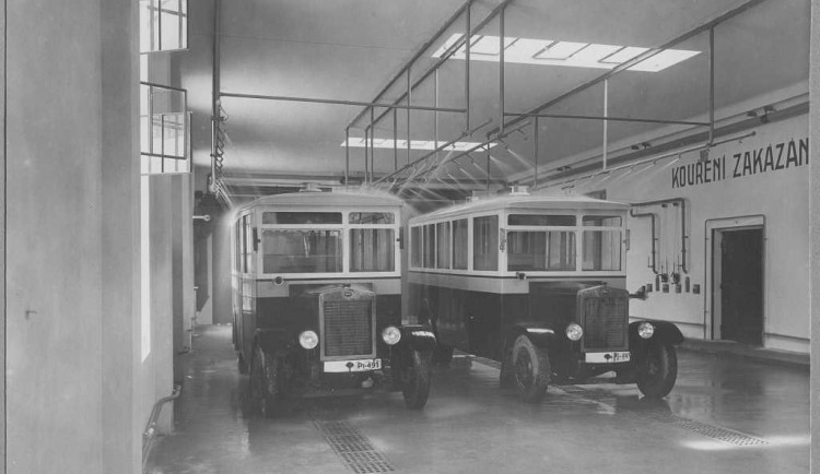 Škoda 506 NR a Fram E18