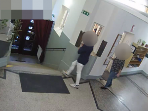 VIDEO: Svědek pomohl chytit vyhlášeného brněnského bytaře. Zloděj byl odsouzen už osmnáctkrát