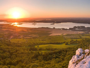 Přes vodní nádrž Nové Mlýny povede cyklostezka, bude součástí nového mostu