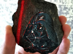 Nový fenomén: malování na kameny. Spojuje rodiny a cizí potěší, říká grafik Ondřej Musil