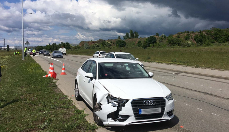 Chodec, kterého včera v Brně srazilo a zabilo auto, pracoval pro silniční údržbu