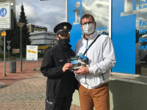 VIDEO: Policisté v pondělí na Pomněnkový den pátrali po dvou ztracených dětech, obě šťastně našli