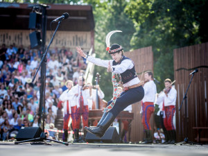 Finále soutěže o nejlepšího tanečníka slováckého verbuňku bude v září i s diváky