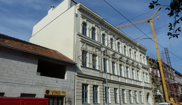 Město nabídne mladým párům startovací byty, největší šanci mají rodiny s dětmi