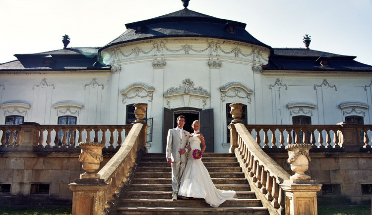 Svatba na zámku a přitom v centru Brna? Letohrádek Mitrovských nabízí prostředí jako z pohádky