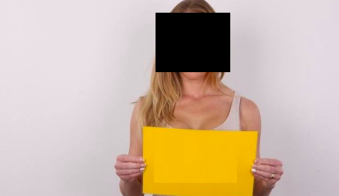 Konec jedné porno éry? Policisté zasahovali v sídle Czech Castingu. Tvůrcům hrozí léta ve vězení