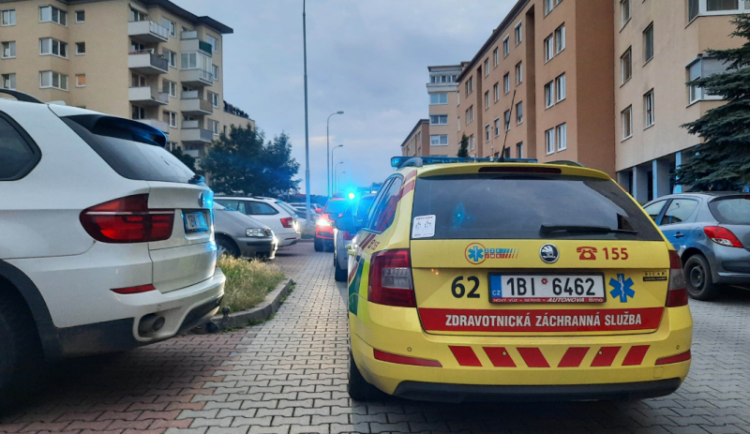 Na místo se sjeli záchranáři, hasiči i policisté
