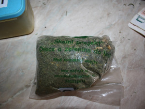 Zátah na recidivistu v Brně byl úspěšný, muž roky vařil v Líšni pervitin a schovával zbraň