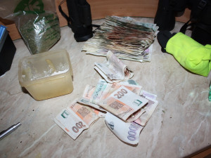 Zátah na recidivistu v Brně byl úspěšný, muž roky vařil v Líšni pervitin a schovával zbraň