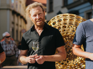 FOTO: Kapsule nově zdobí Galerii Šilingrák