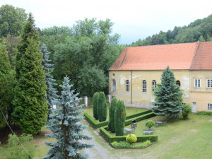 Zámek v Račicích se po letech opět otevřel veřejnosti. Zájem o něj je obrovský