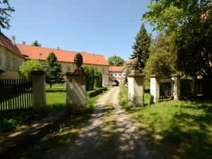 Zámek v Račicích se po letech opět otevřel veřejnosti. Zájem o něj je obrovský