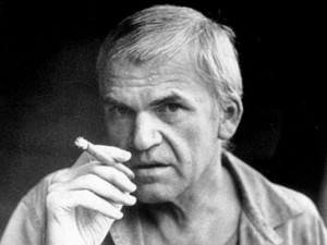 Světoznámý spisovatel Milan Kundera věnuje celý svůj archiv brněnské knihovně