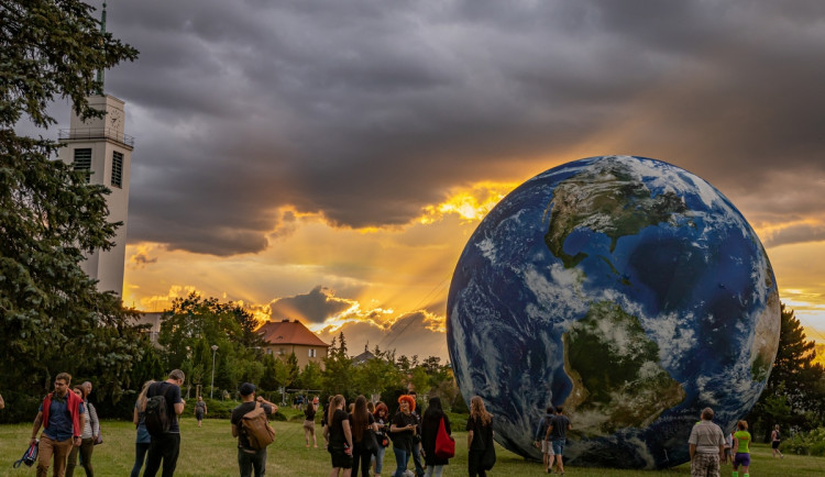 Terralona bude znova k vidění i s Lunalonem