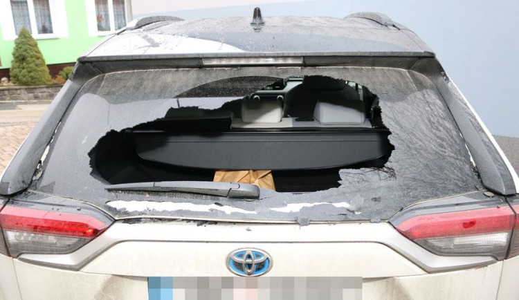 Vyškovští policisté dopadli recidivistu, který vykrádal auta i byty