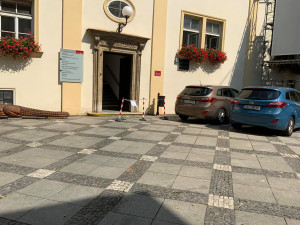 Policie opět zasahuje na radnici brněnského středu. Podle Hospodářských novin kvůli kauze politiků z ODS