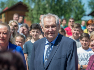 Prezident Miloš Zeman s manželkou navštíví v září jižní Moravu