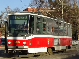 Praha vyřadila z provozu dvacet tramvají. Budou jezdit v Brně