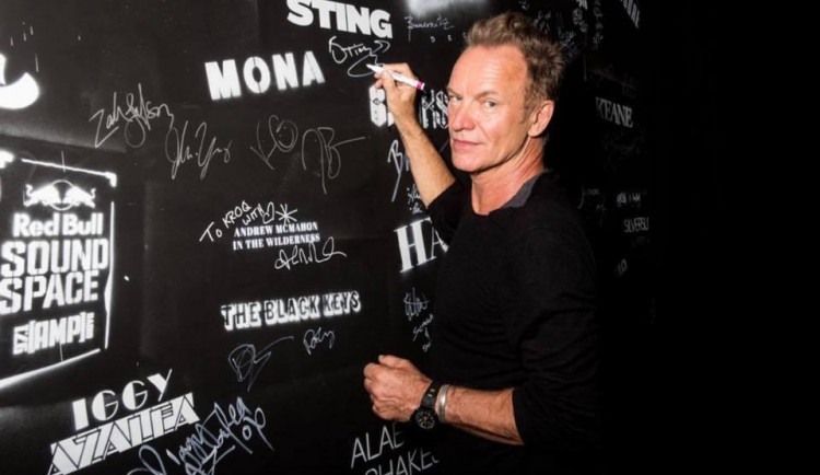 Sting do Brna nepřijede. Musel by pak na dva týdny do karantény