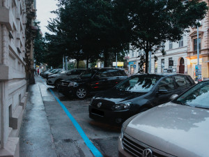 Radní začali řešit situaci na Veveří, uvažují o zrušení několika parkovacích míst