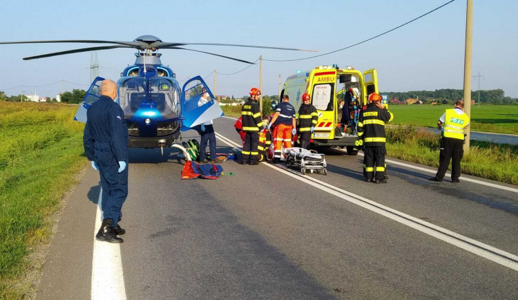 Zasahovat musel i vrtulník