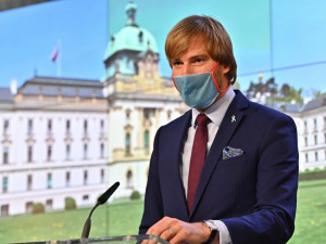 AKTUÁLNĚ: Adam Vojtěch rezignoval na post ministra zdravotnictví. Nemám se zač stydět, říká